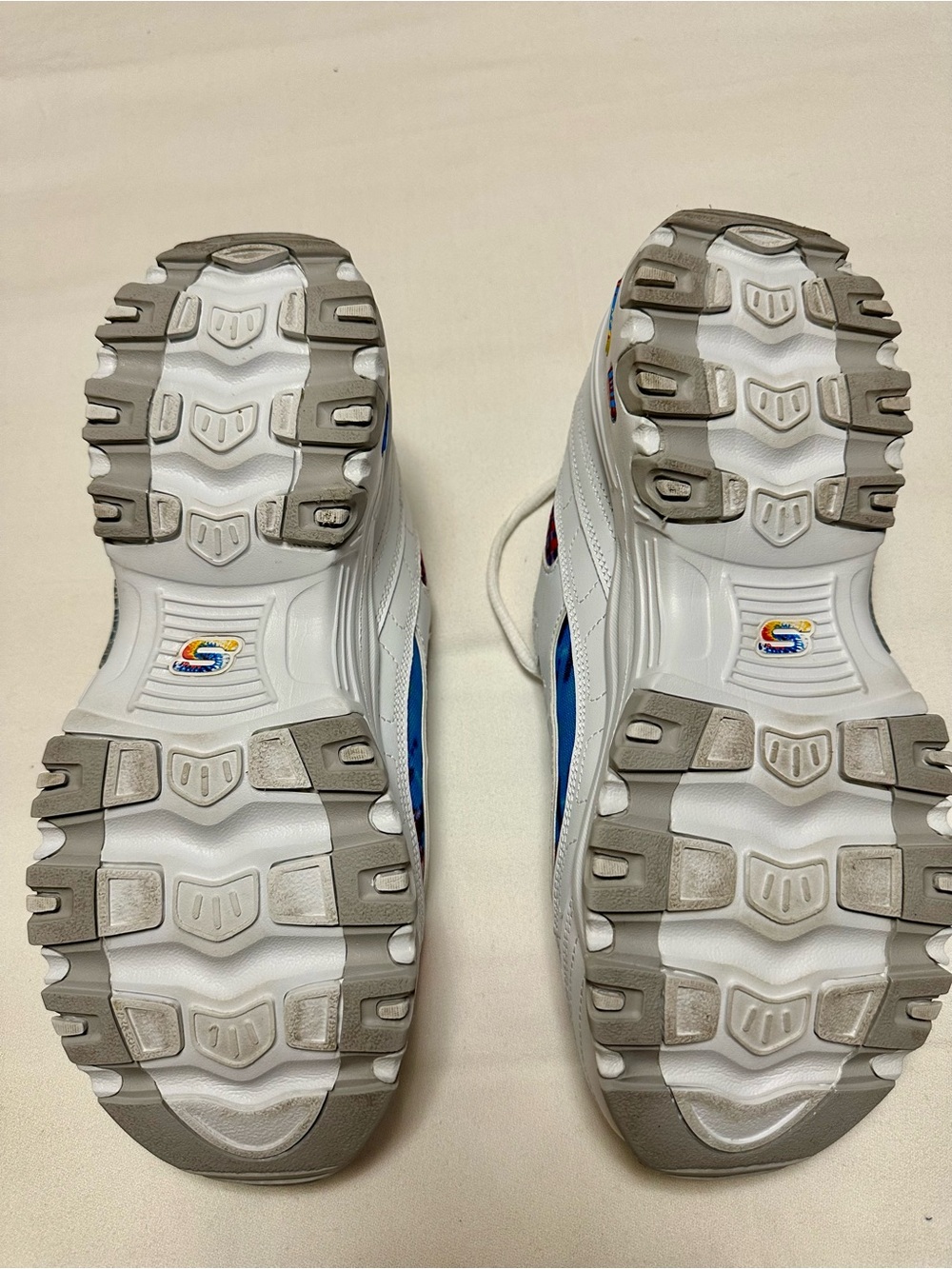 Skechers Wonen’s White Sneakers with Rainbow Tie-Dye Panels - Picture 5 of 6